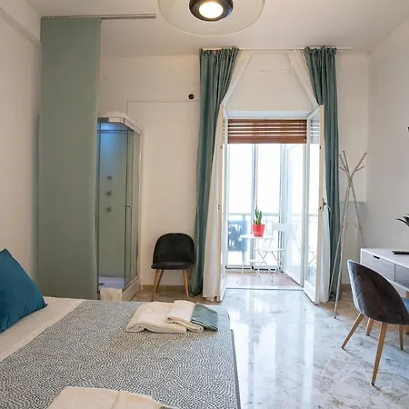 Cavour Centro _ Brand Life _ Gasthof