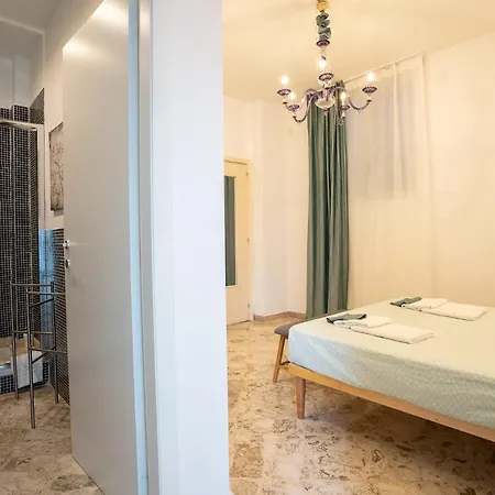 Cavour Centro _ Brand Life _ Bari